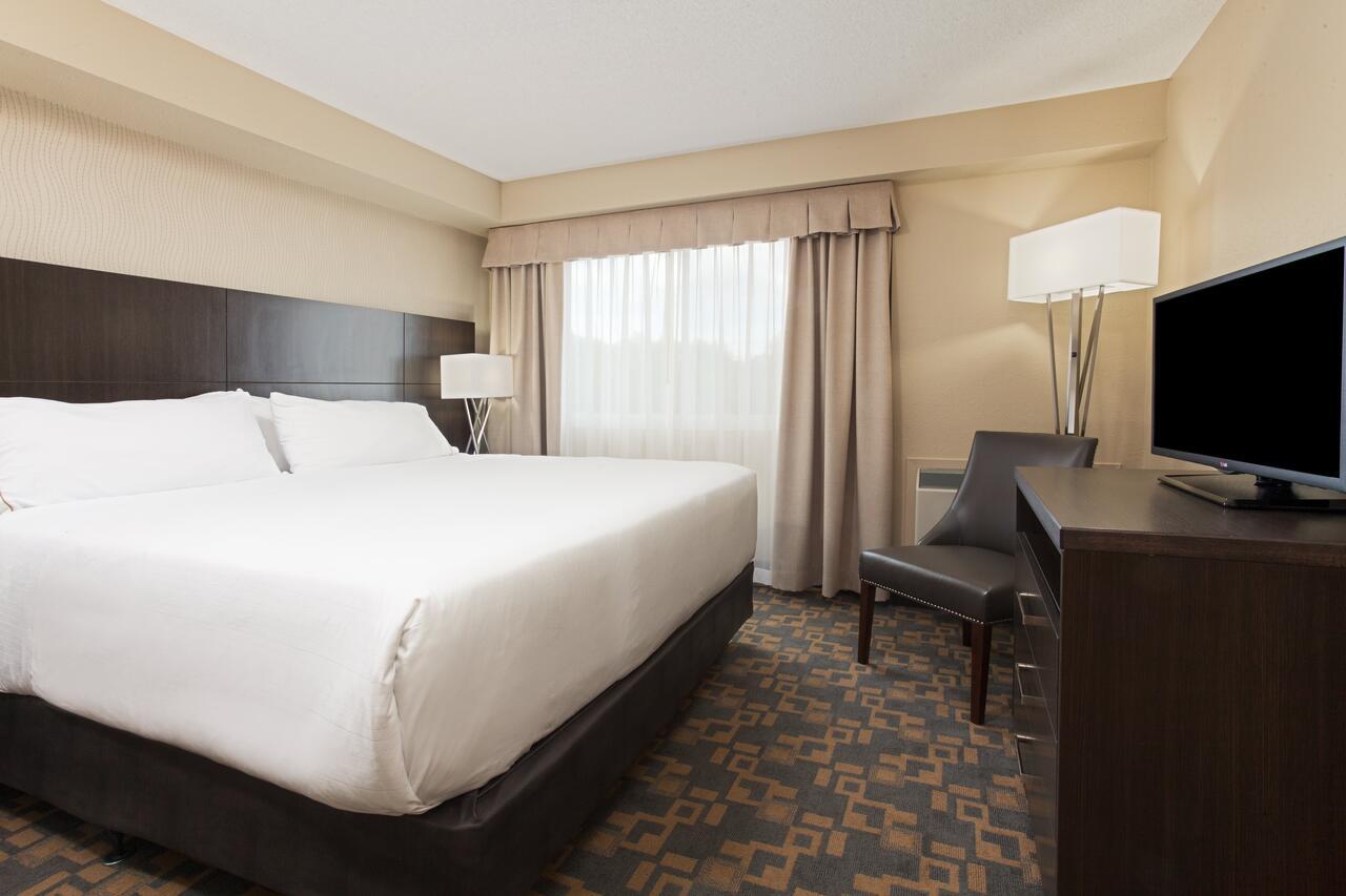Holiday Inn Express & Suites Vaughan-Southwest By Ihg Eksteriør billede