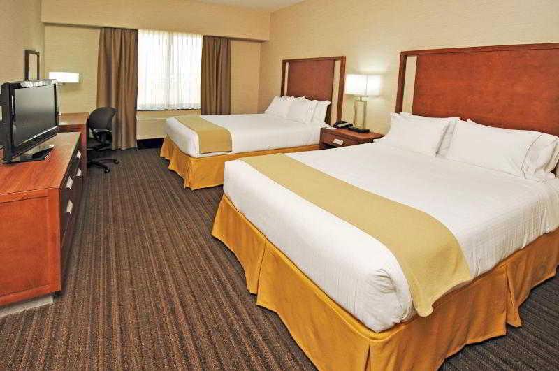 Holiday Inn Express & Suites Vaughan-Southwest By Ihg Eksteriør billede