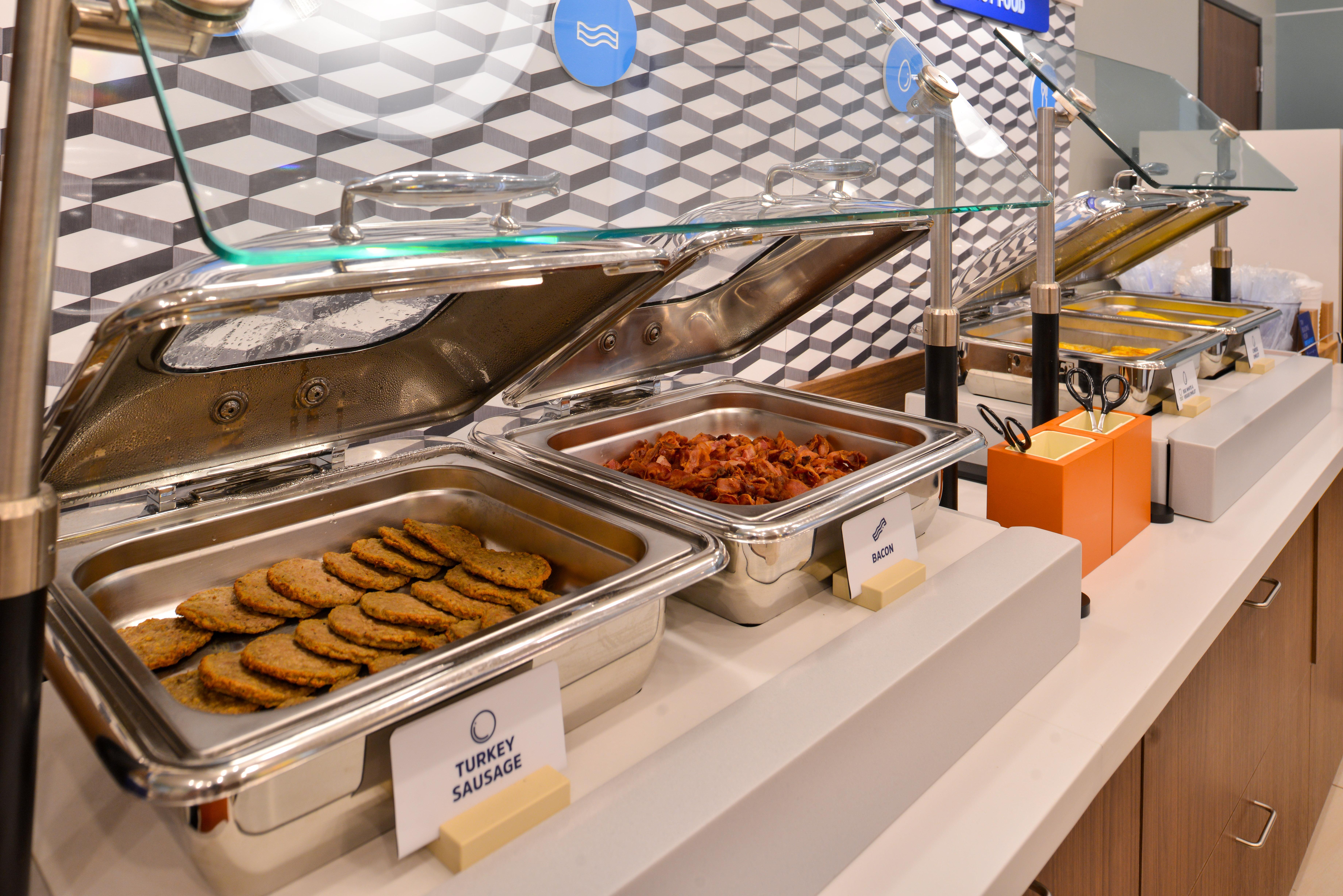 Holiday Inn Express & Suites Vaughan-Southwest By Ihg Eksteriør billede
