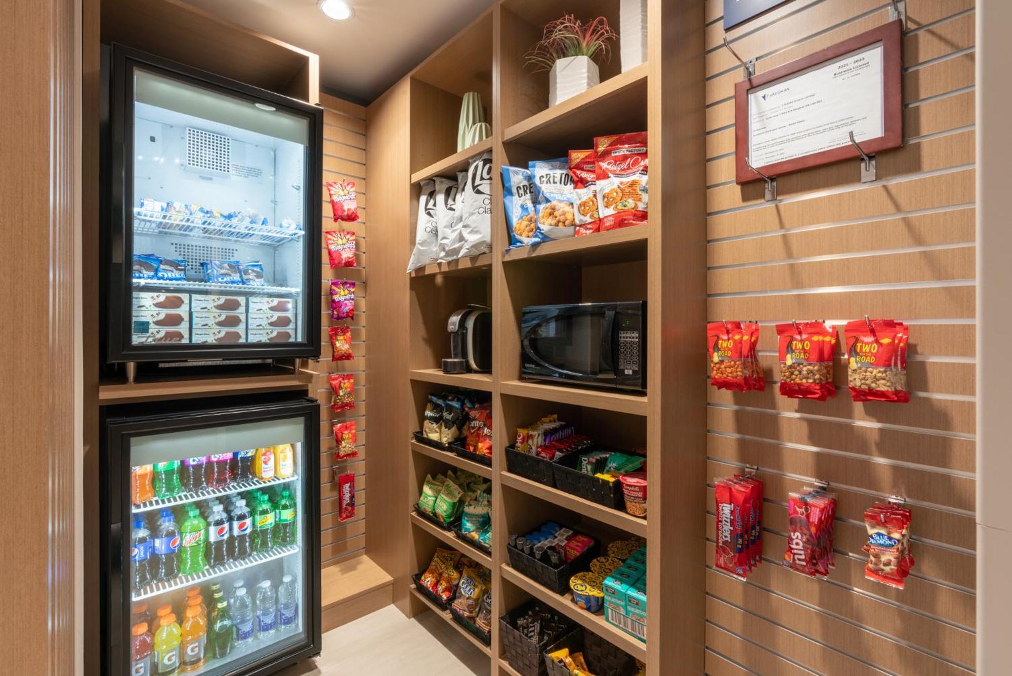 Holiday Inn Express & Suites Vaughan-Southwest By Ihg Eksteriør billede