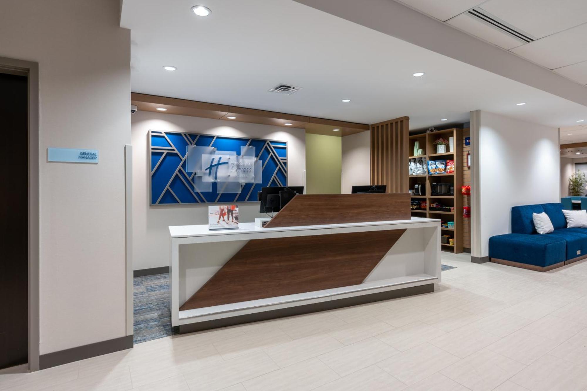 Holiday Inn Express & Suites Vaughan-Southwest By Ihg Eksteriør billede